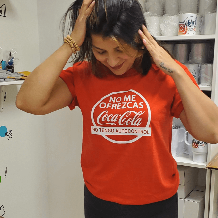 camiseta "no tengo autocontrol"  (humor)